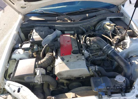 2000 Mercedes-Benz Slk 230 Kompressor z USA, uszkodzony, nr VIN WDBKK47F6YF145023